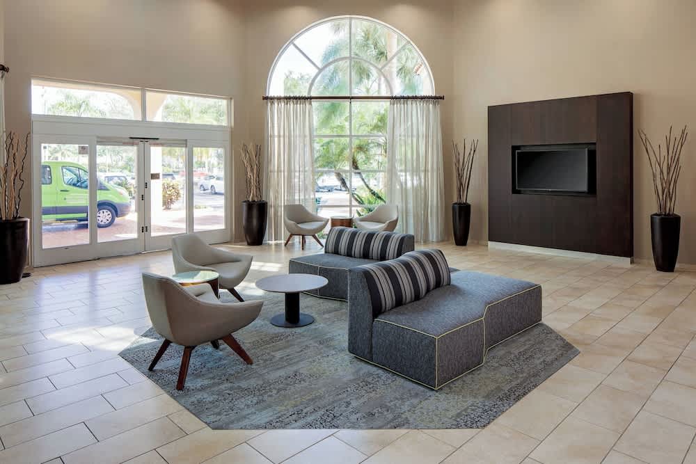 Courtyard by Marriott Fort Lauderdale North/Cypress Creek 2