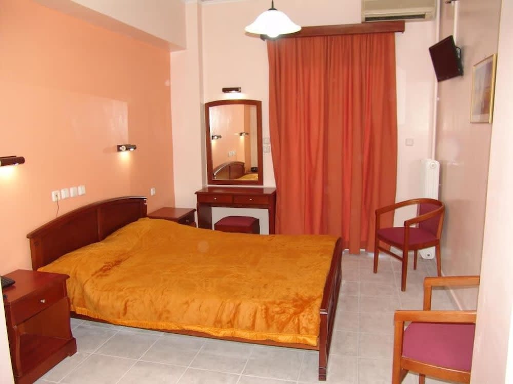 Hotel Cosmos 2