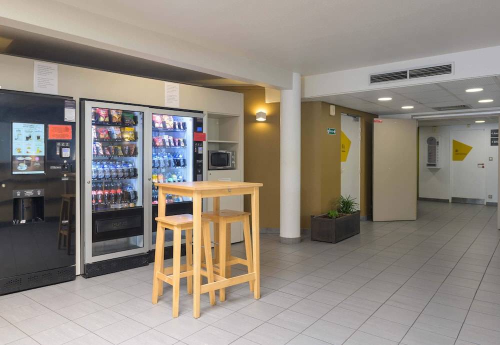 B&B HOTEL Marne-la-Vallée Bussy-Saint-Georges 2
