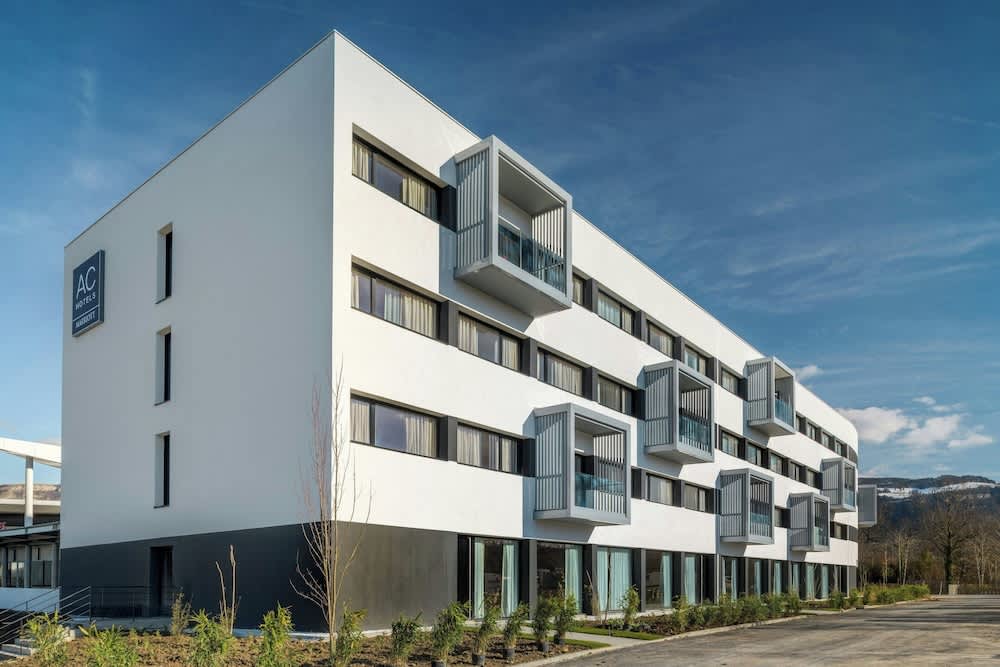 AC Hotel by Marriott Saint-Julien-en-Genevois 1