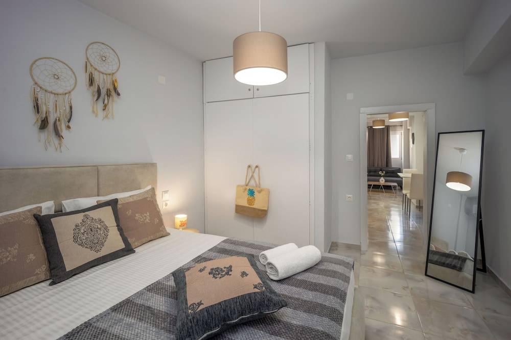 Sun City Apartments by Estia 1