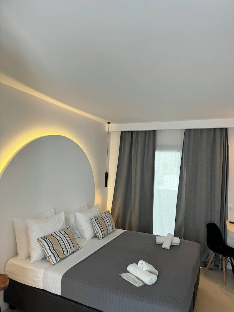 Angelo Boutique Hotel Santorini 1
