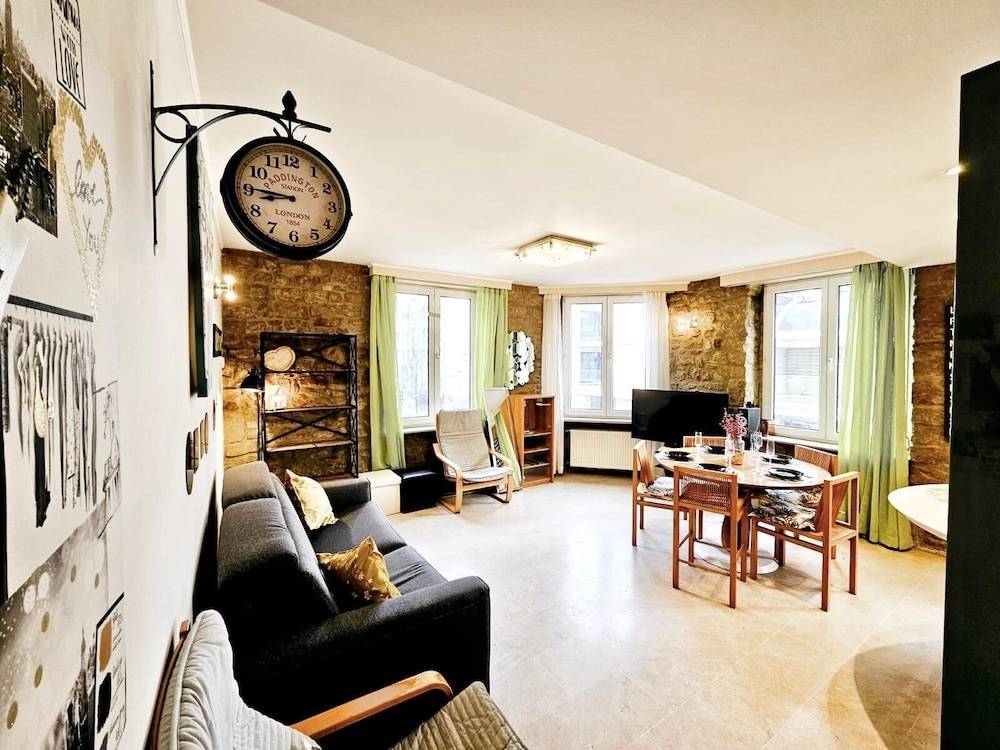 New 1 bedroom Flat in City Center 1