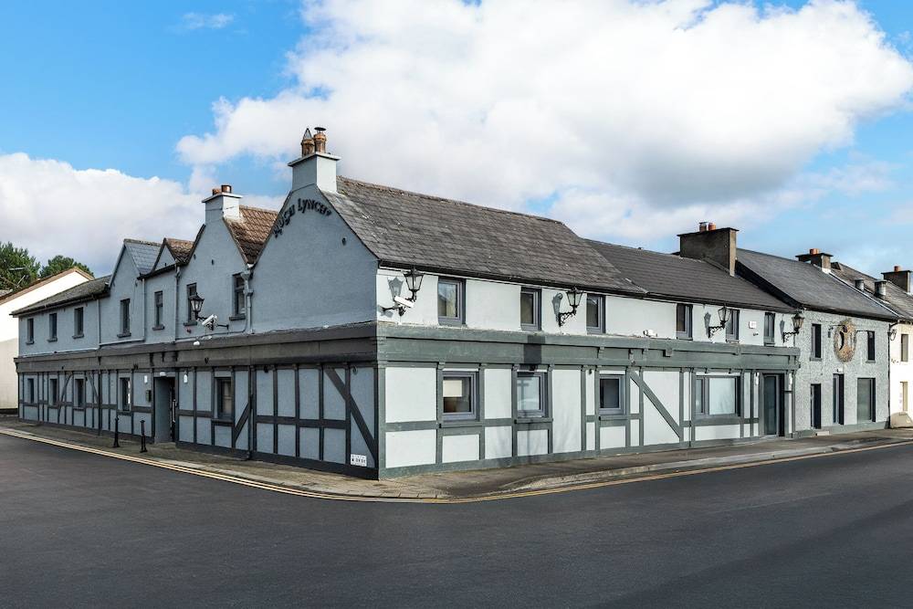 Hugh Lynch's Self Catering Accommodation 1