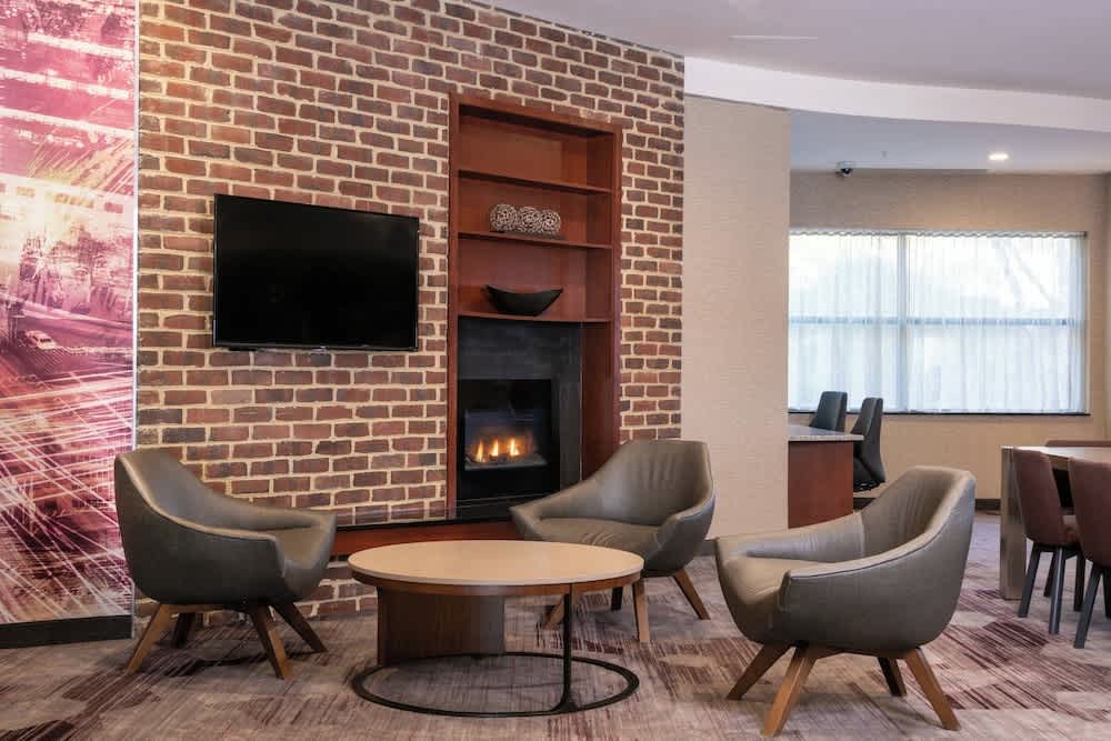 Courtyard by Marriott Newark-University of Delaware 2