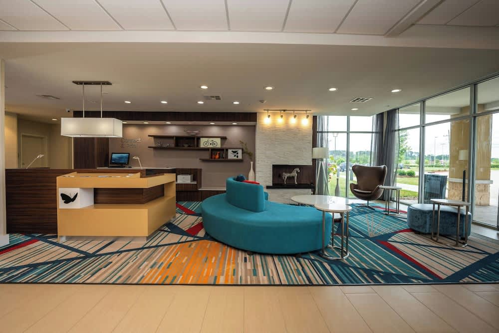 Fairfield Inn & Suites by Marriott Huntsville 2