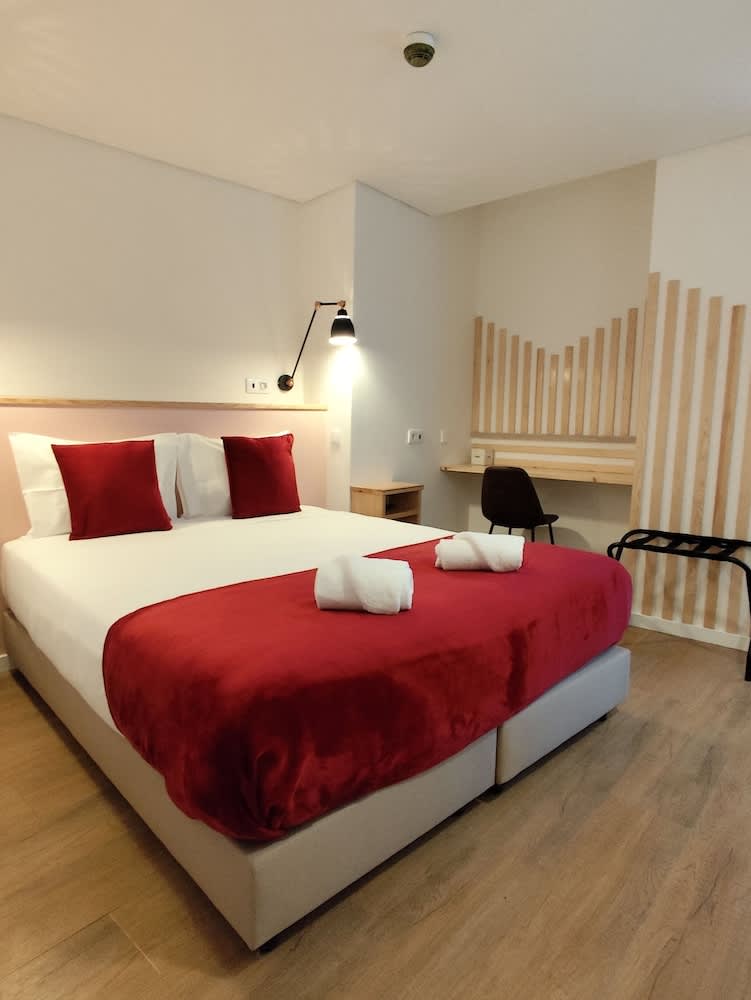 Bacalhoeiros 125 Hotel 1