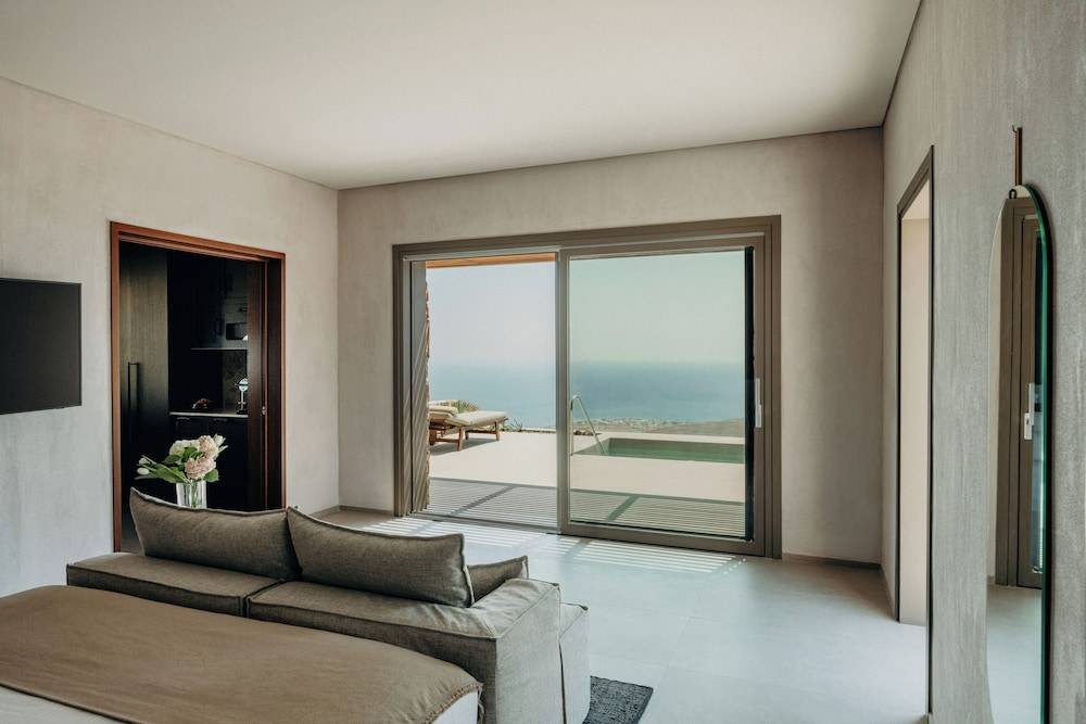 Santorini Sky, Luxury Resort 2