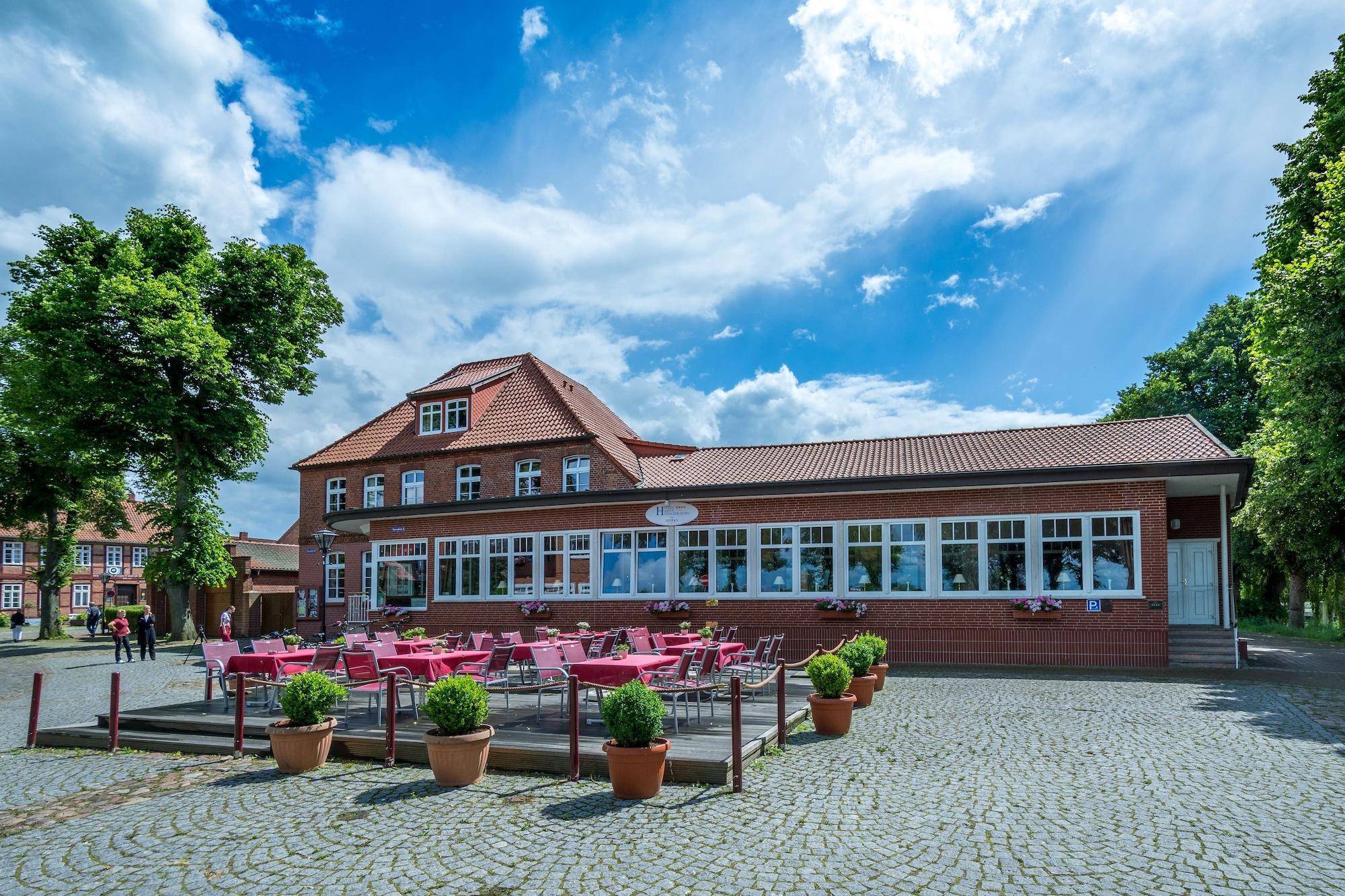Hotel Hafen Hitzacker - Elbe 1