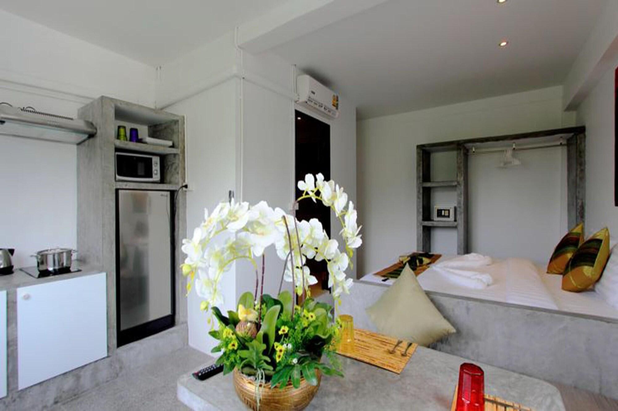Samui Beach Residence Hotel 1