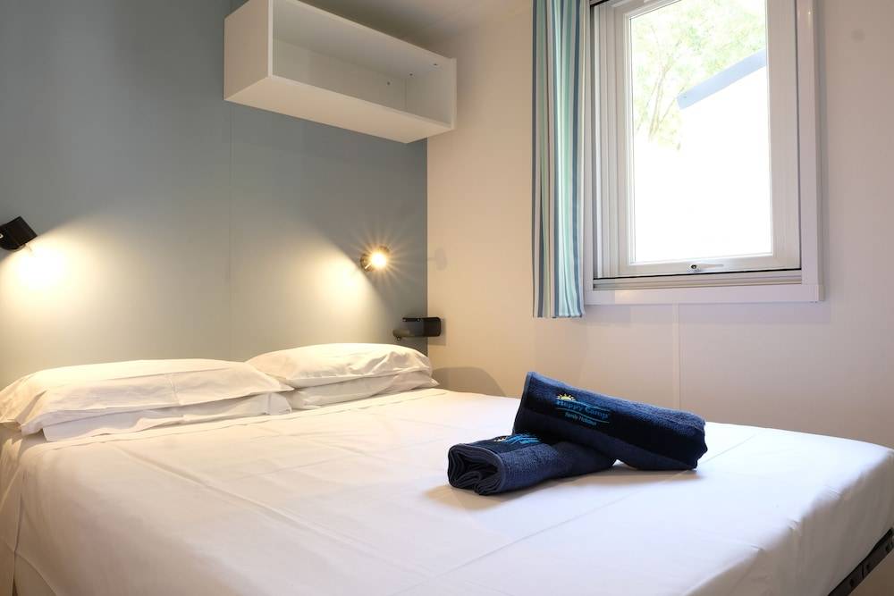 Happy Camp Mobile Homes in Camping Park Umag 2