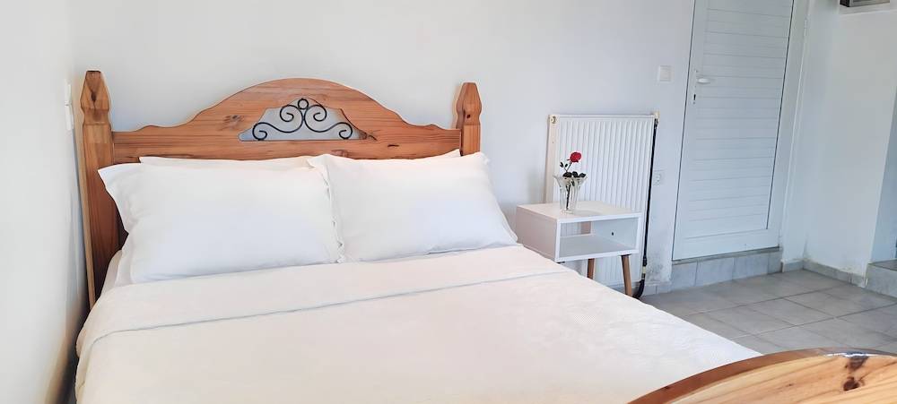 SkyFrame Apartments Sea View Skiathos 2