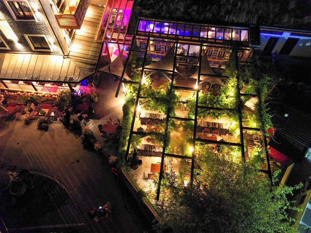 Design Hotel ALPENLIEBE - - - - Boutique-Flair - - - - 1