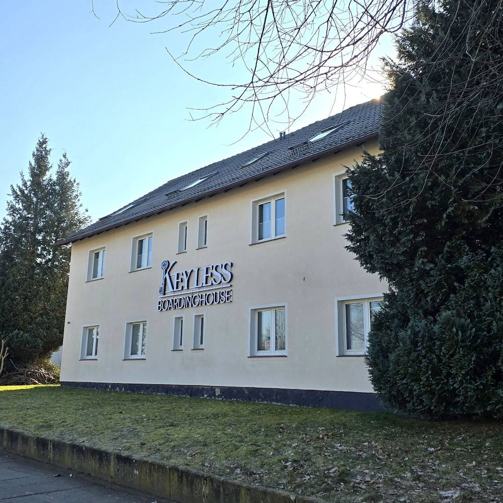 Keyless Boardinghouse 1