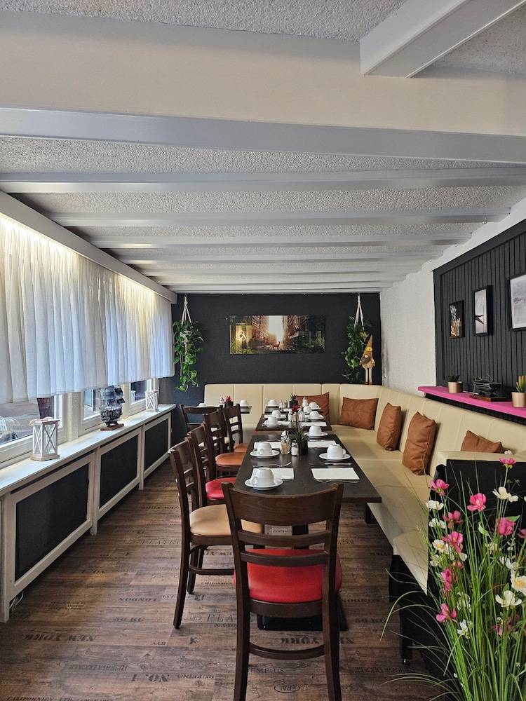 Hotel Schloßschenke 1