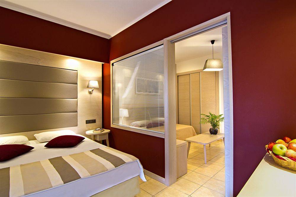 Dodeca Sea Resort 2