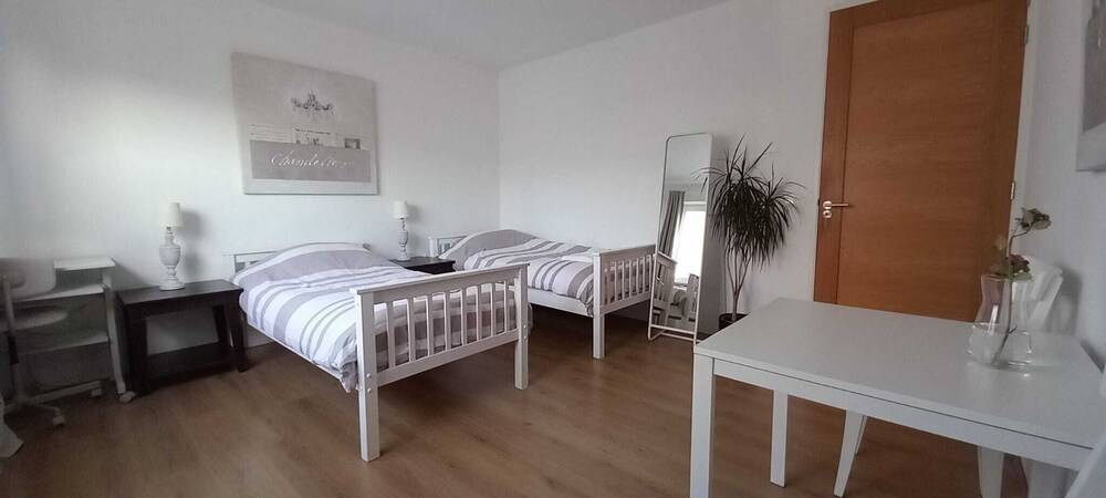 BB luxury villa free parking 2