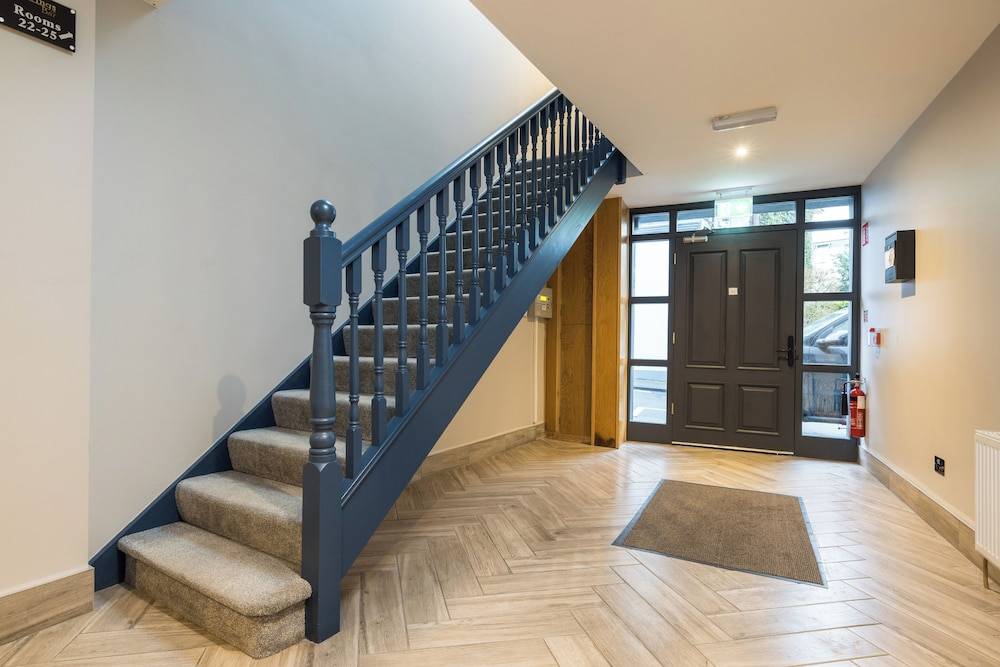 Ewings Bar & Self-Catering Accommodation 2
