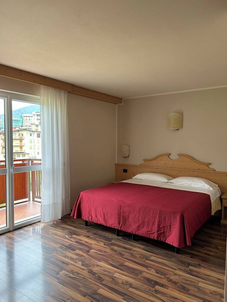 Hotel Continental 2