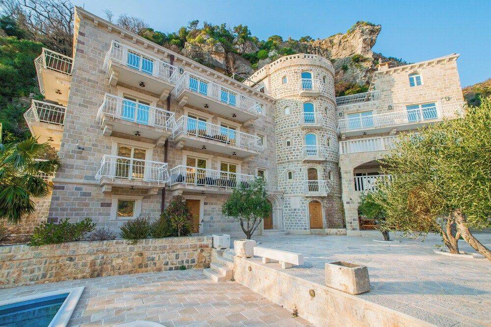 Apartments Pietra Mare 1