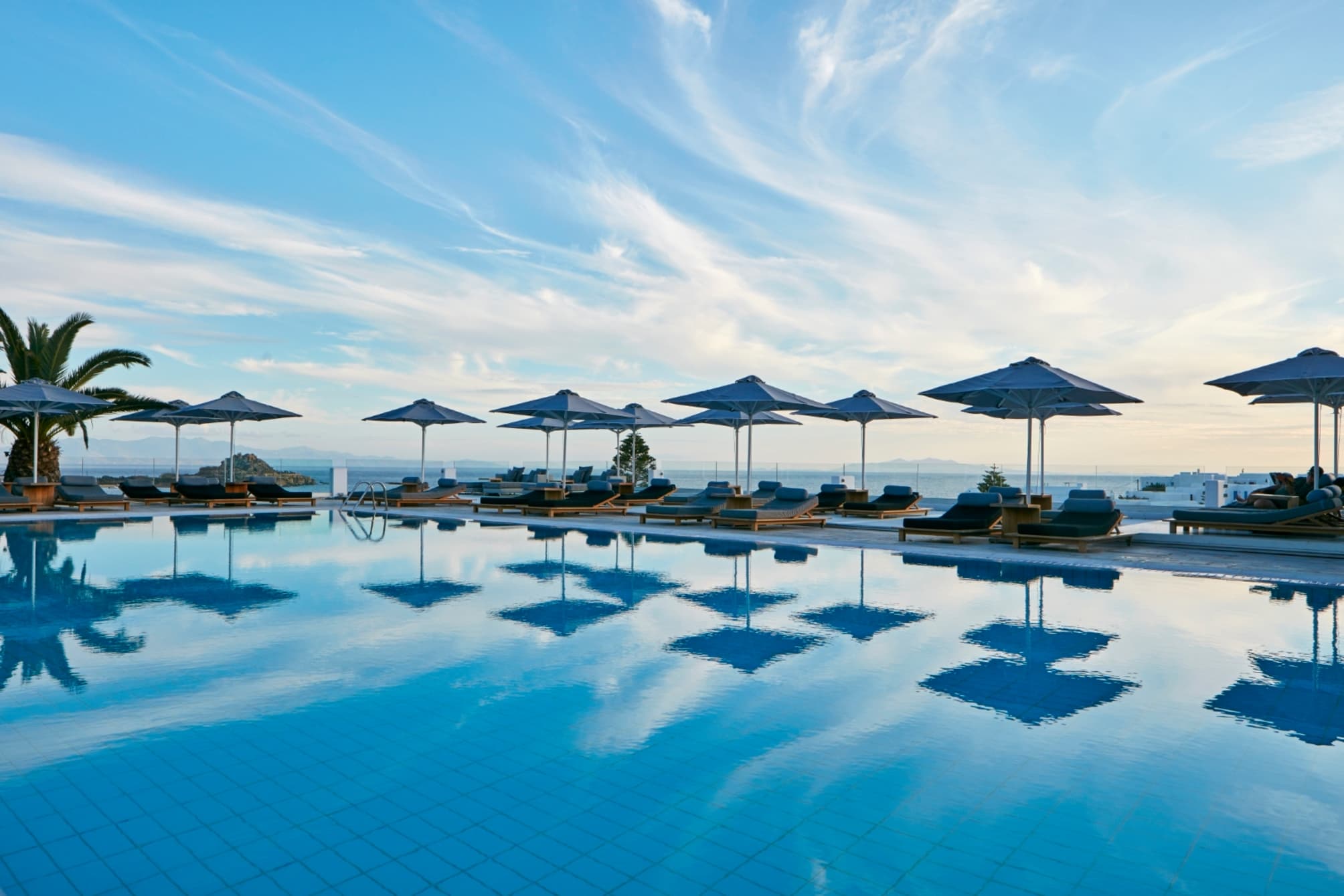 Myconian Ambassador Relais & Chateaux 1