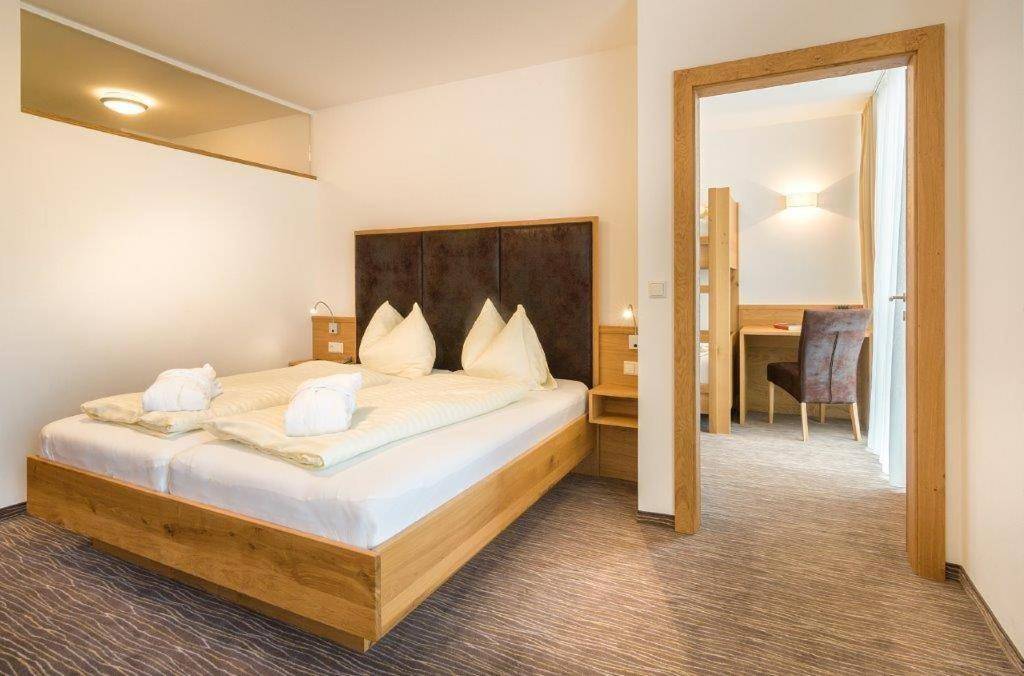 Almhotel Kärnten 2