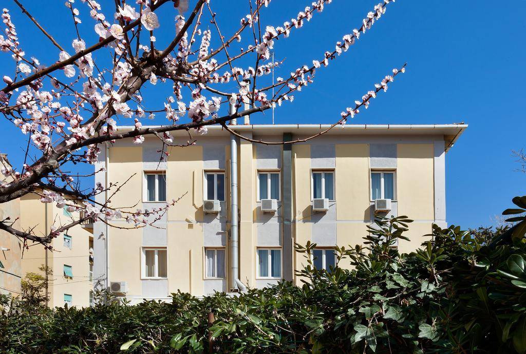 Parking Hotel Giardino 2