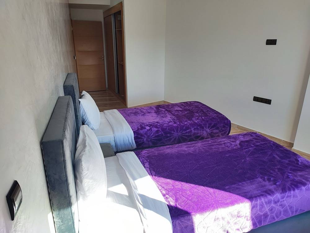 Les Belles Residences E 2