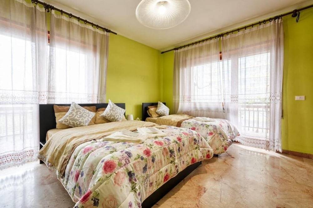 Holly Venice Apartment 1