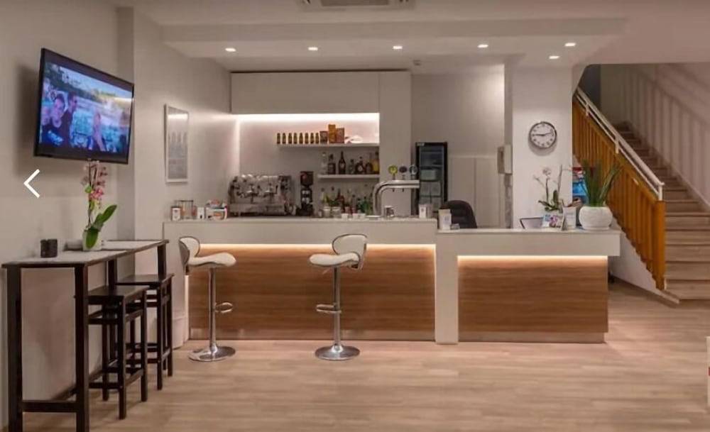 RICCIONE BEACH HOTEL-VERO' BOUTIQUE HTL 1