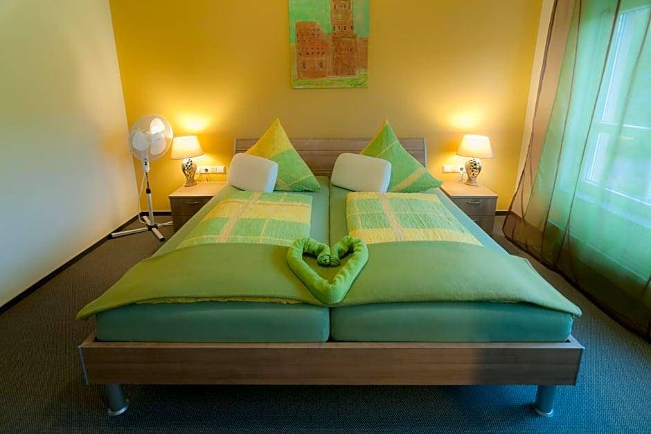 Park-Hotel Leimen 2