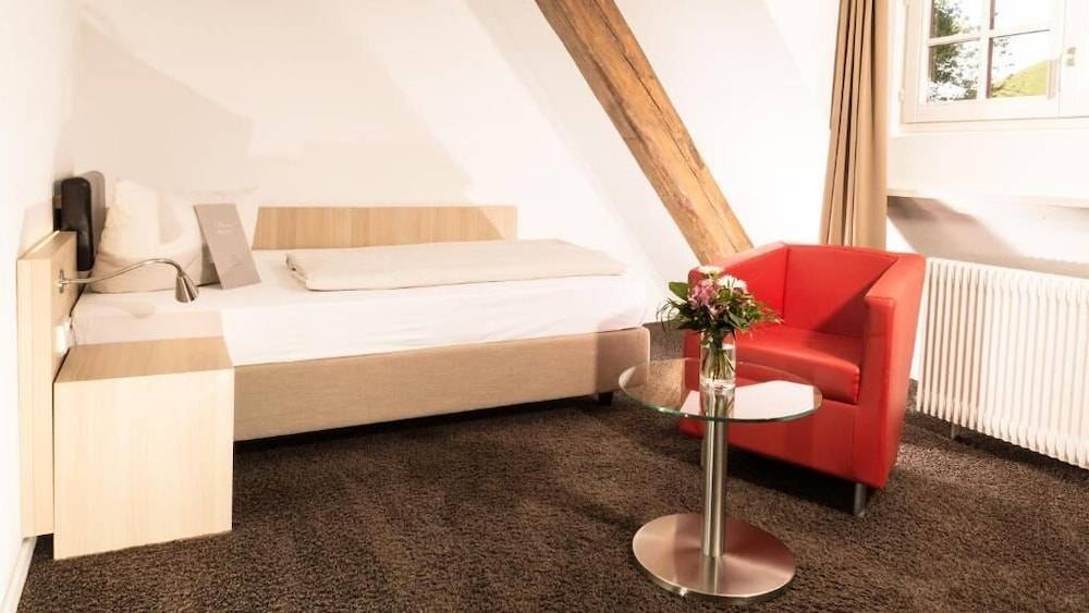 Hotel Hofgut Hohenkarpfen 2