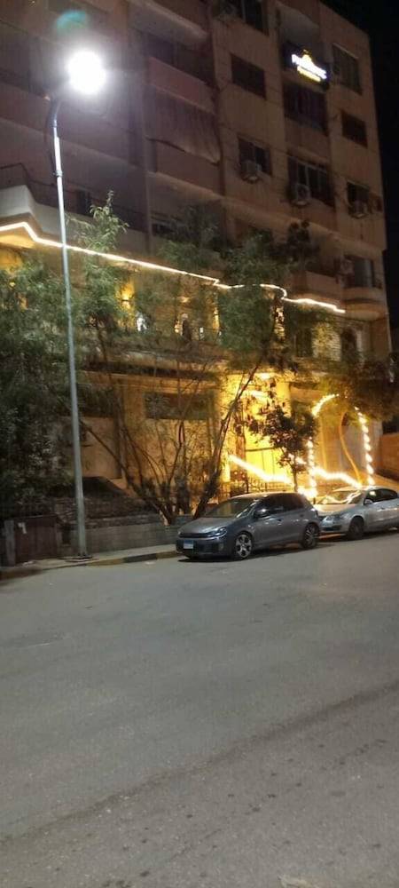 Narmar Hotel 1