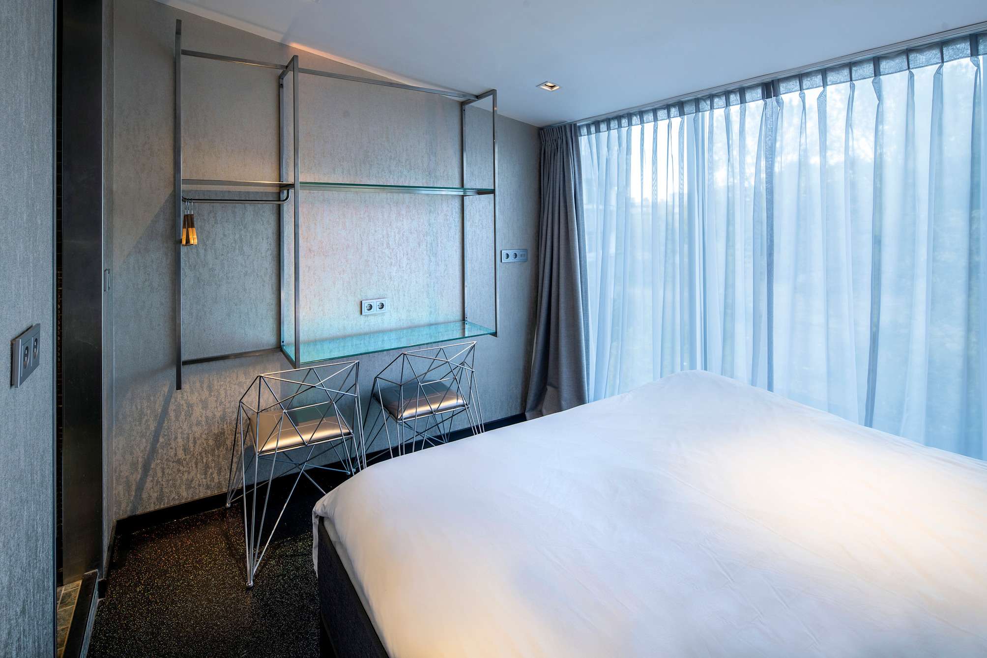 Diamond Capsule Hotel Amsterdam South 2