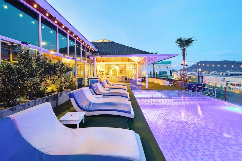 Sira Grande Hotel, Patong 1