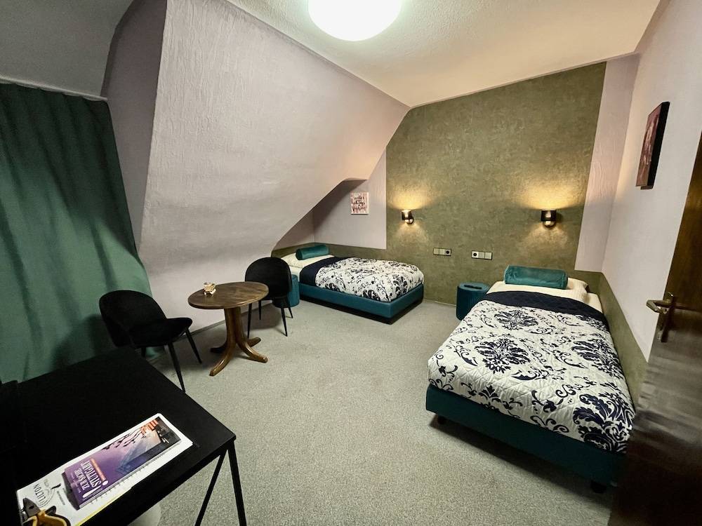 LILTON Hotel Zuffenhausen 1