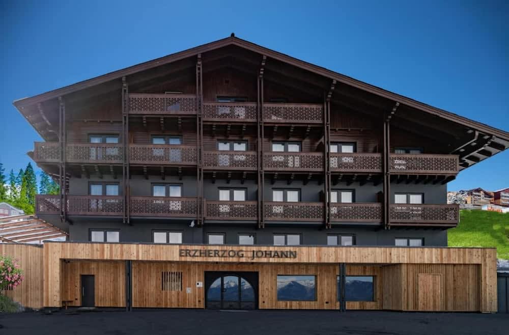 Erzherzog Johann Alpin Style Hotel - Adults Only 1