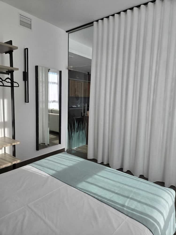 Guillman Suites 1
