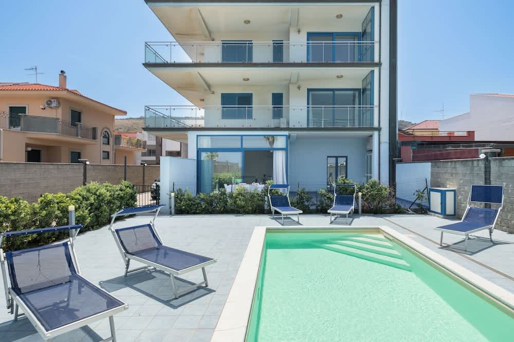 Terraces d'Orlando - Family Apartments with Sea View and Pool 1