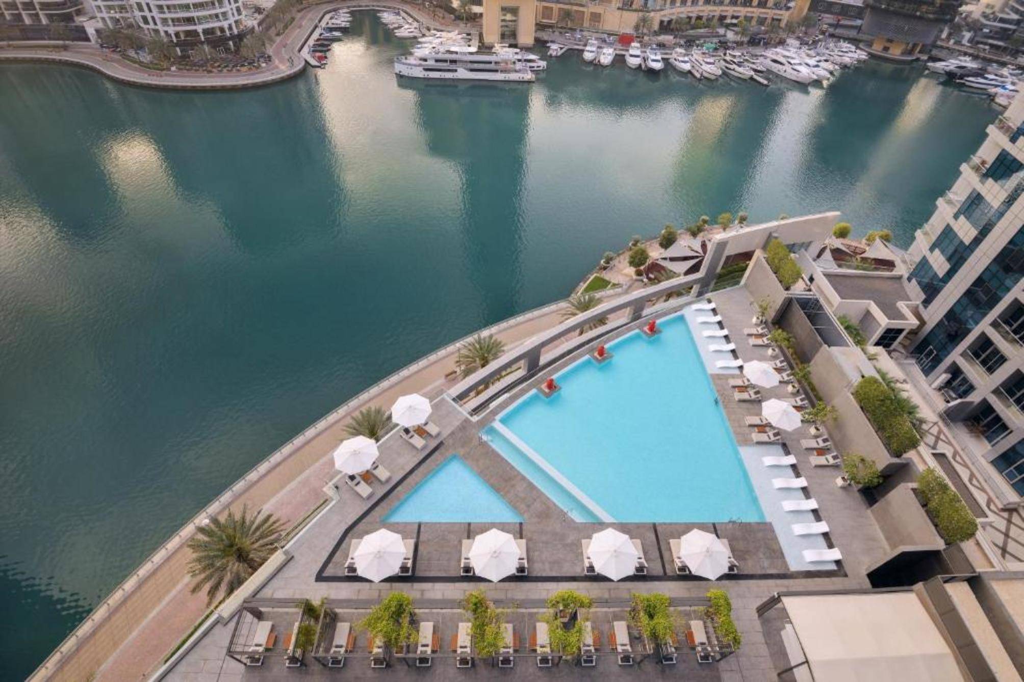 InterContinental Hotels DUBAI MARINA by IHG 2