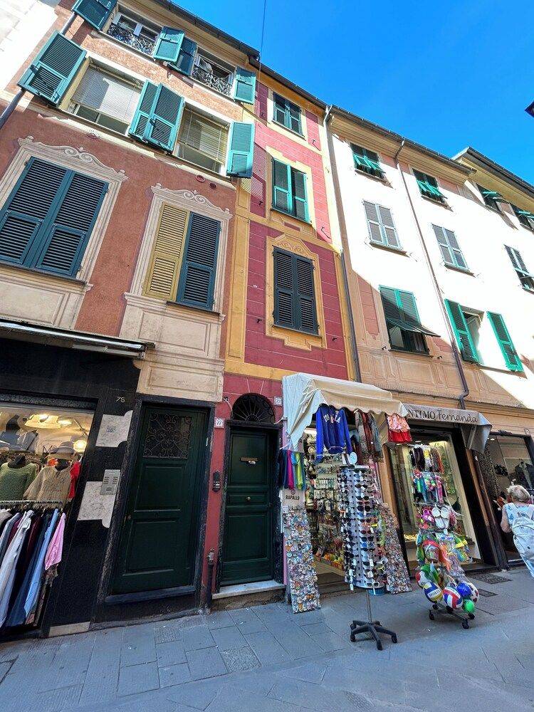 Casa Vittoria by PortofinoVacanze 1
