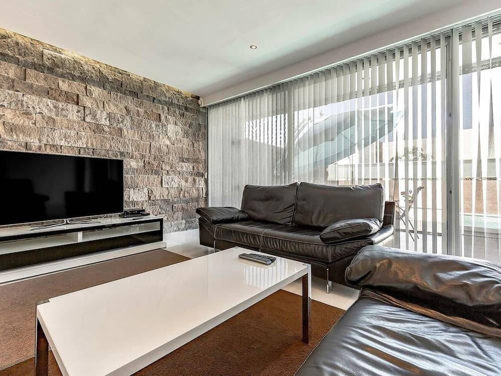 Villa in Costa Adeje 1