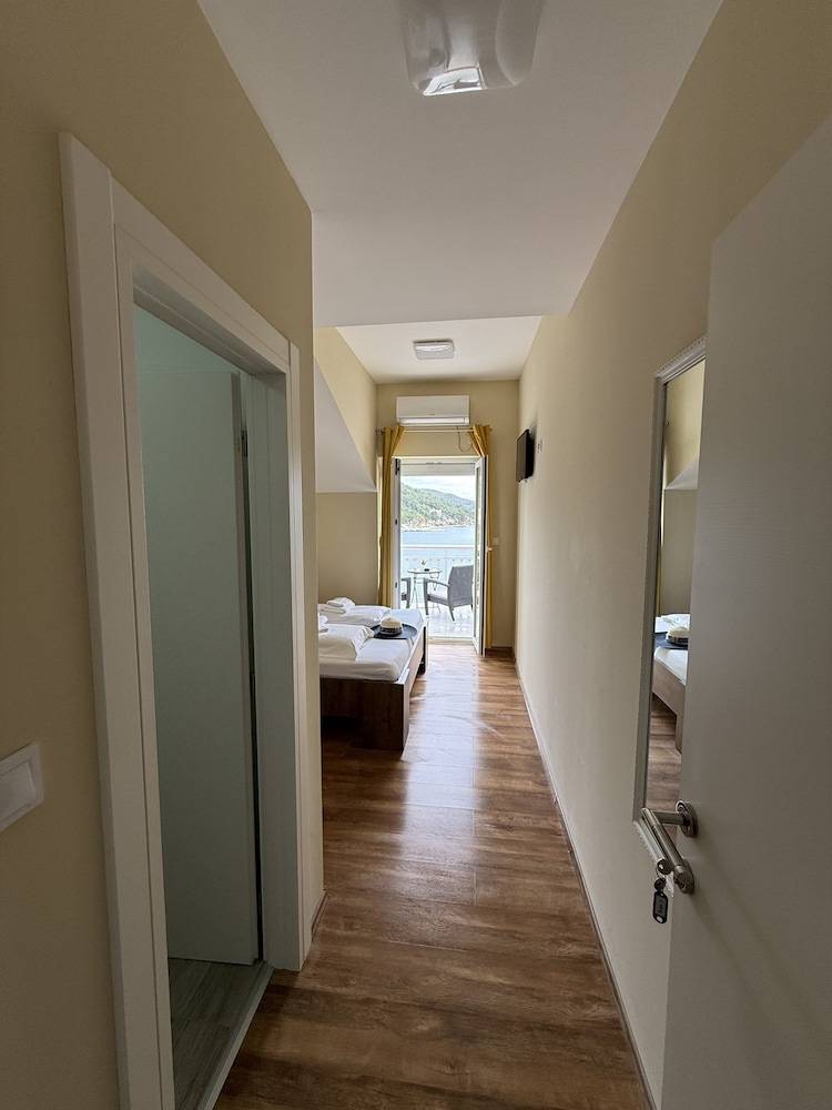 Max Gastro Beach House 2