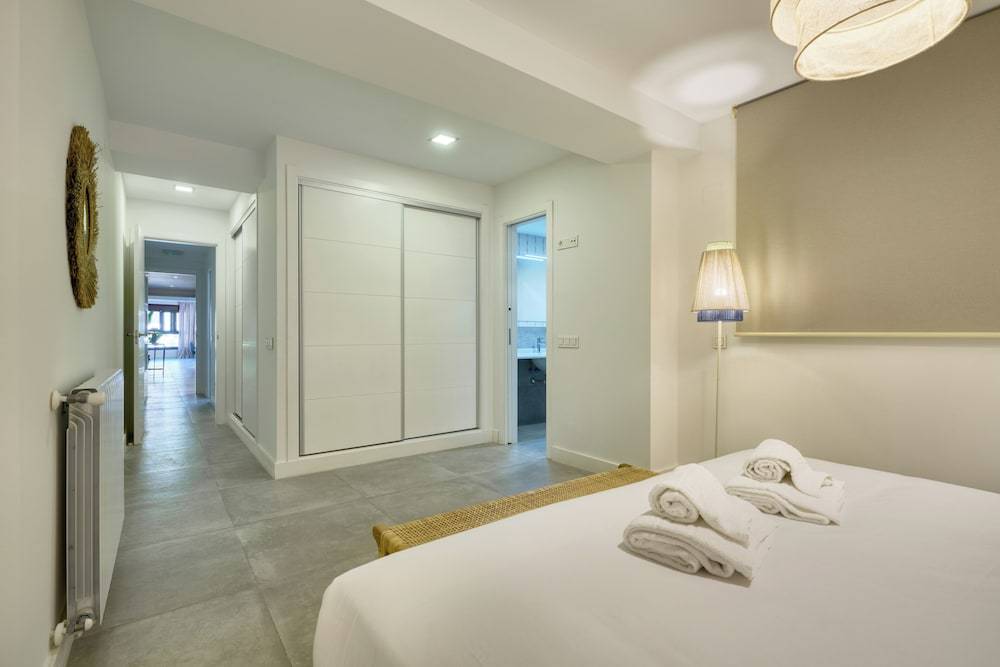 San Francisco Top-Luxury, by Homing U 2