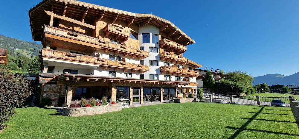 Hotel Garni Romantik 1