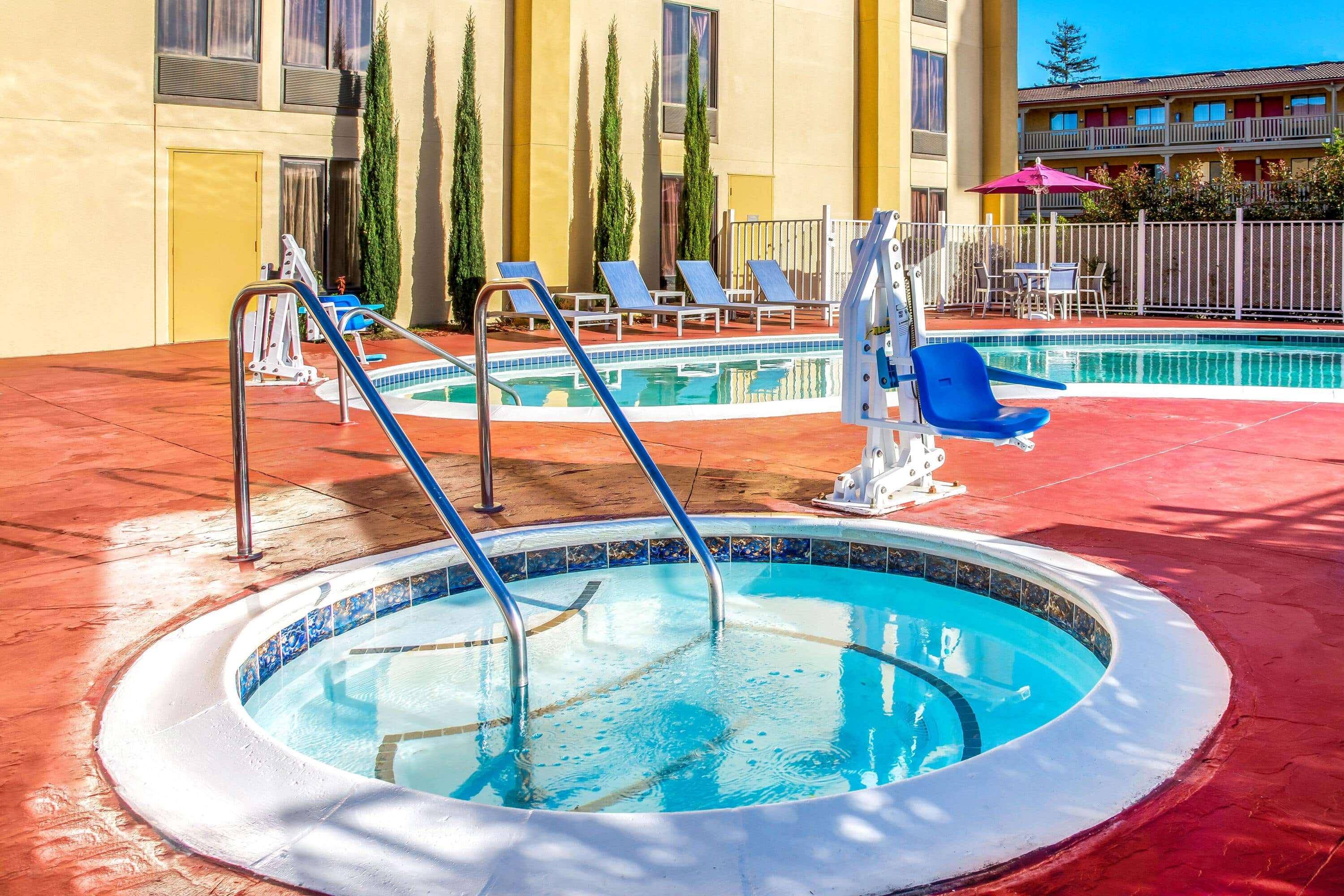 La Quinta Inn & Suites Oakland Airport Coliseum 2