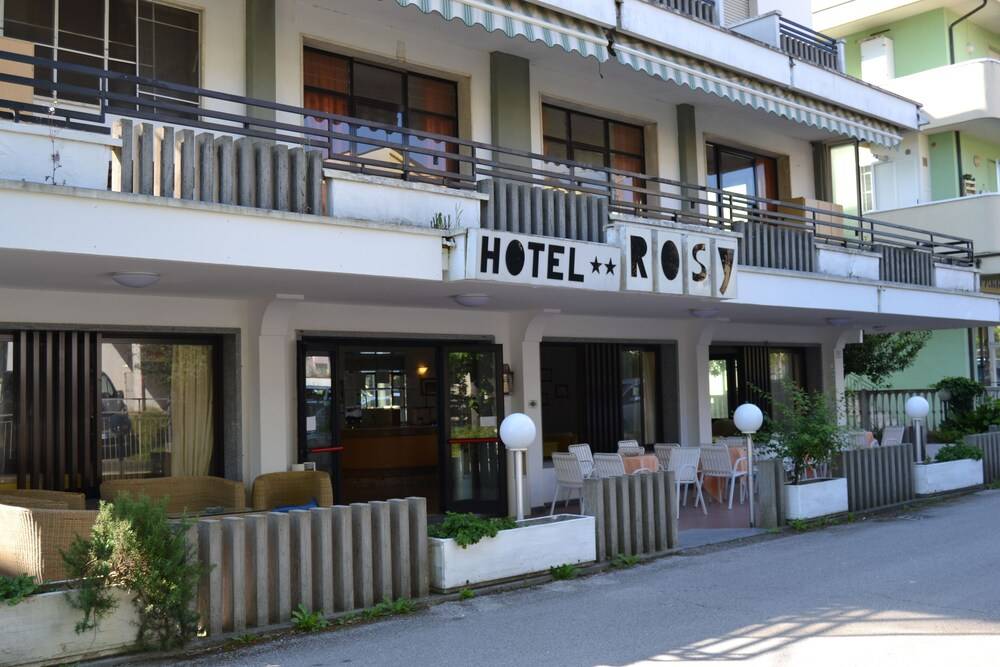 Hotel Rosy 1
