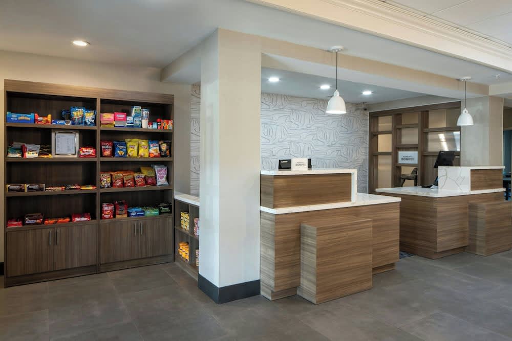 Fairfield Inn & Suites by Marriott Lafayette South 2