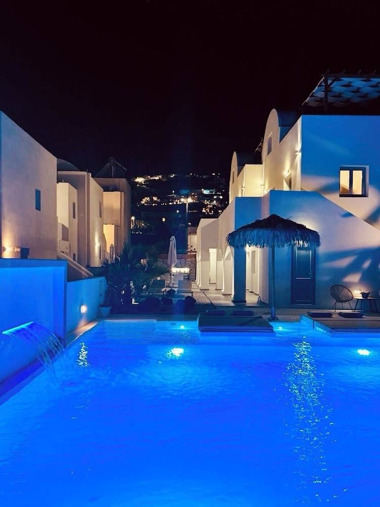 The Vine Suites 1