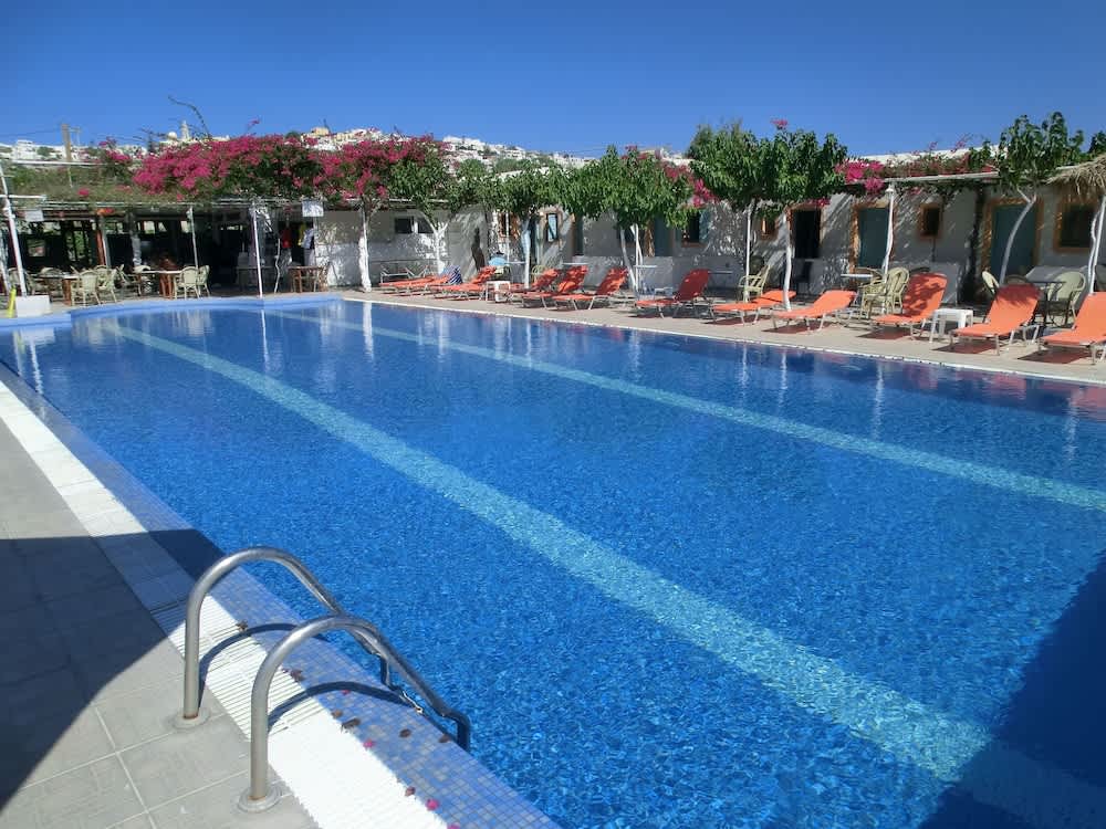 Santorini Camping/Rooms 1